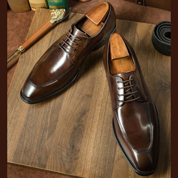 Handmade Pointed Leather Shoes - Image 3